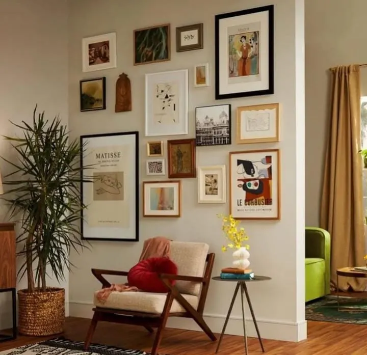 20 Easy Cozy Living Room Decor Ideas That Instantly Transform Your Space 2 Statement Gallery Wall