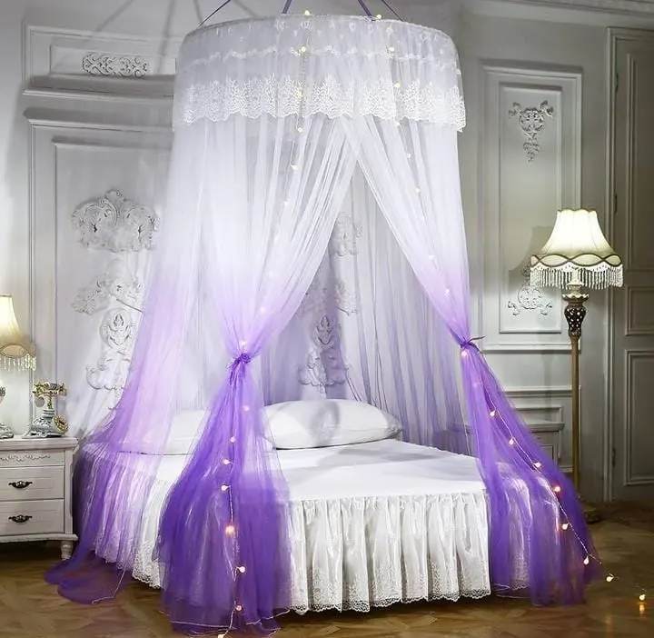  Canopy or Bed Curtains