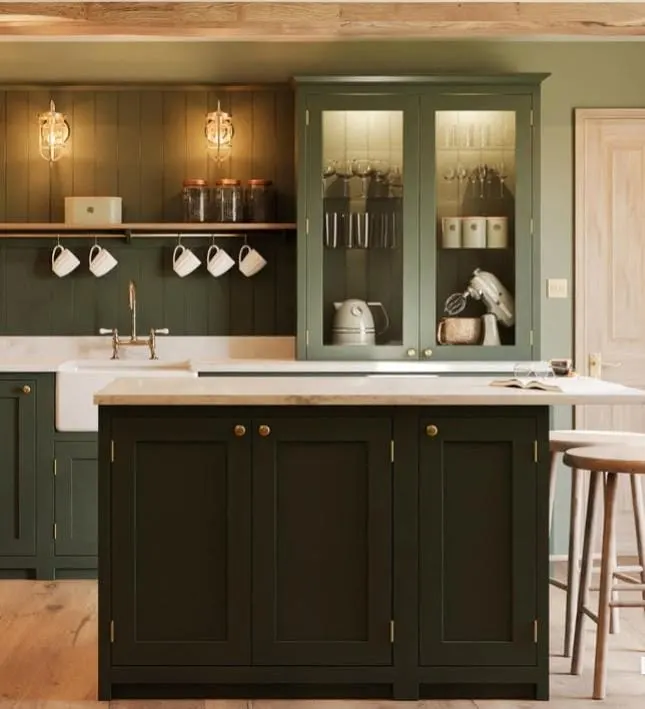 Painted Island Accent