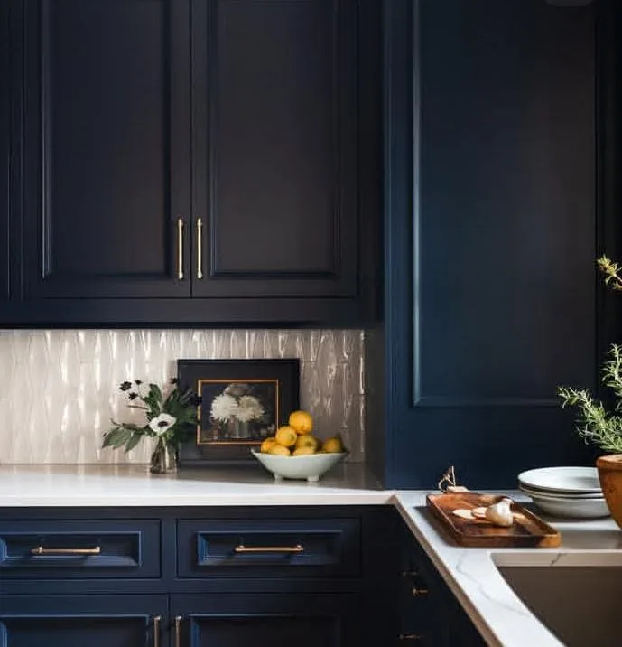 15 Kitchen Cabinet Color Ideas That Transform Your Cooking Space 5 Deep Navy Sophistication