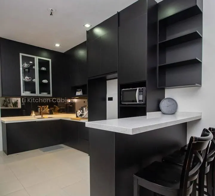 15 Kitchen Cabinet Color Ideas That Transform Your Cooking Space 9 Black Matte Statement